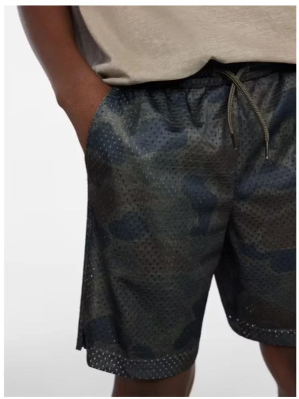 Weekend Academy Boys XXL 18 2pc Gray Tank Top & Black Camo Mesh Shorts Pockets